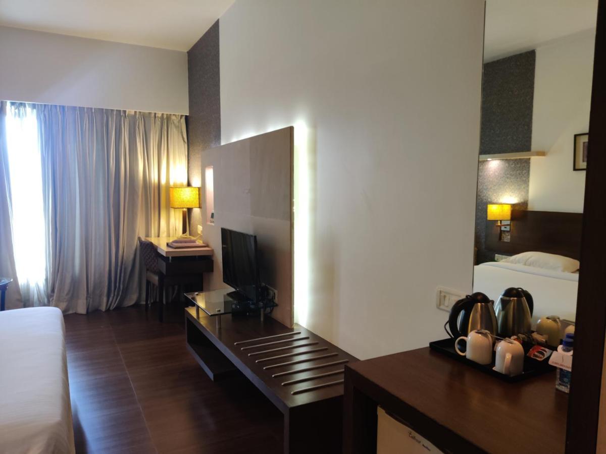 Hotel Satkar Residency Thane Luaran gambar