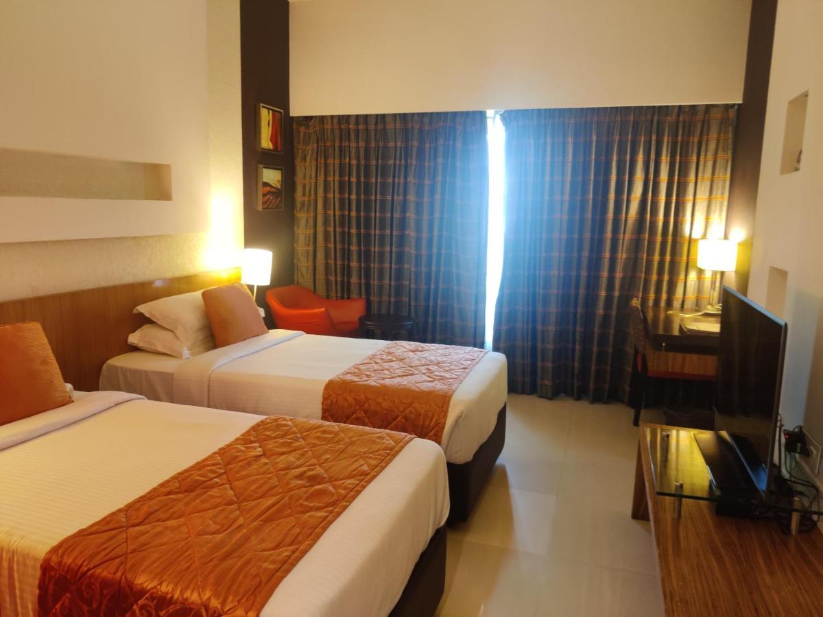 Hotel Satkar Residency Thane Luaran gambar